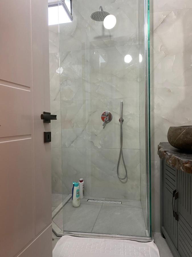 Apartamento Saranda Dreamland House Exterior foto